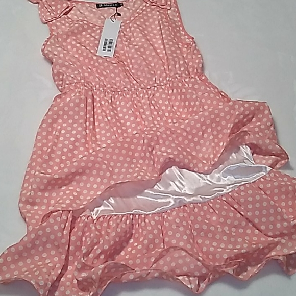 Allegra K Dresses & Skirts - 3/20 NWOT Allegra K, junior dress size medium peach and white